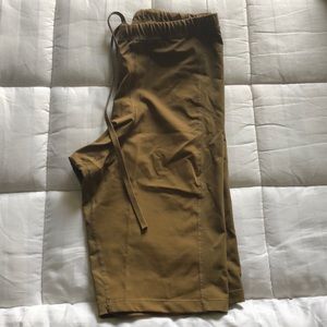 Men’s compression shorts